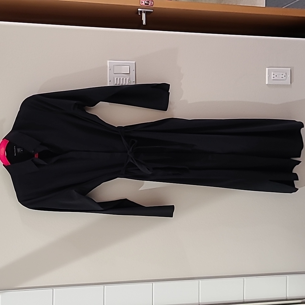Athleta black urbanite dress, size small